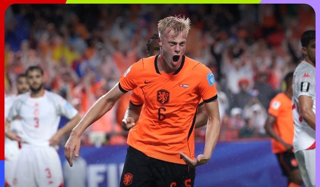 World Cup: Japan, Sweden draw as Netherlands beat Tunisia to advance to knockout stage