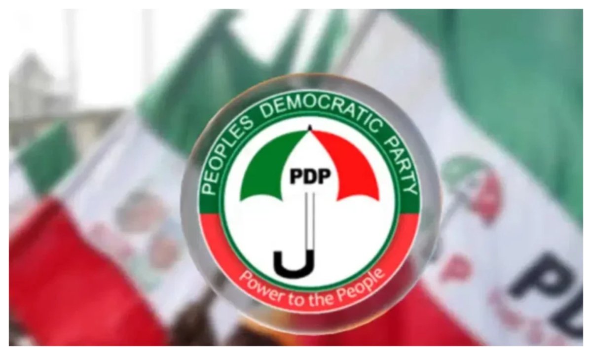 Confusion in Plateau PDP as Turaki faction presents 2027 guber certificate to Sunday Biggs