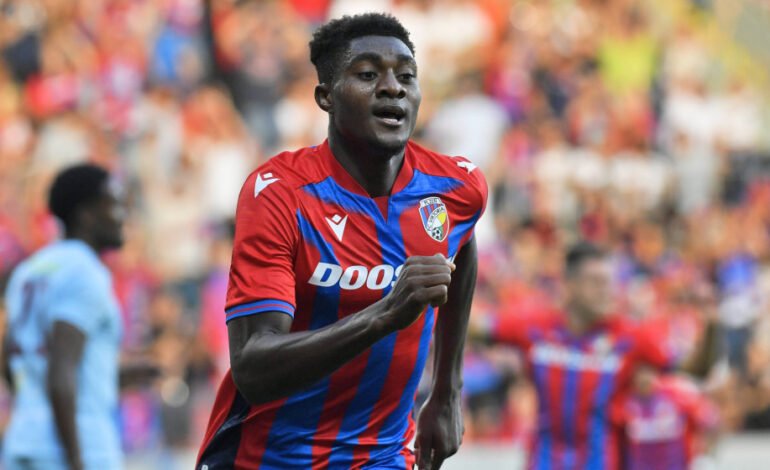Transfer: Trabzonspor interested in Super Eagles striker