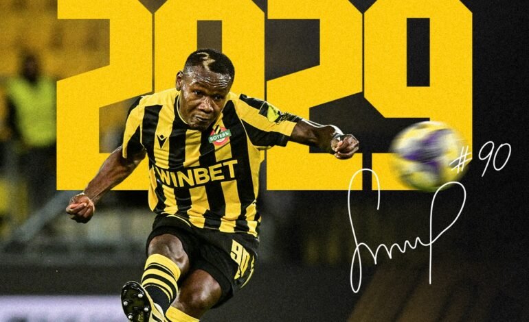 Transfer: Super Eagles winger signs new contract with Bulgarian club, Botev Plodiv