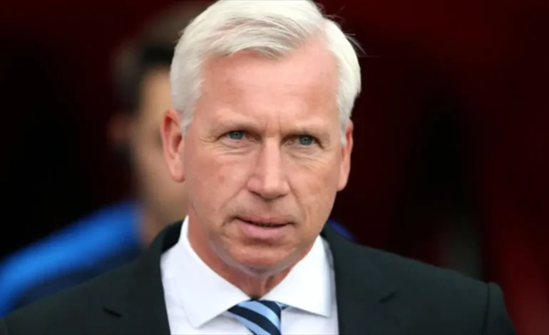 Transfer: ‘Done deal, what a signing’ – Alan Pardew on Arsenal’s move for Vinicius