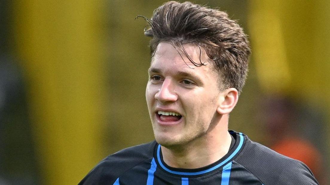 Transfer: Christos Tzolis chooses Arsenal, waiting for Leandro Trossard to leave Emirates Stadium
