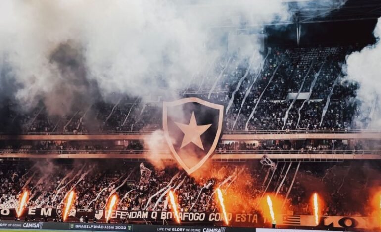 Botafogo demite Franclim Carvalho e recebe o Athletico-PR sob novo comando