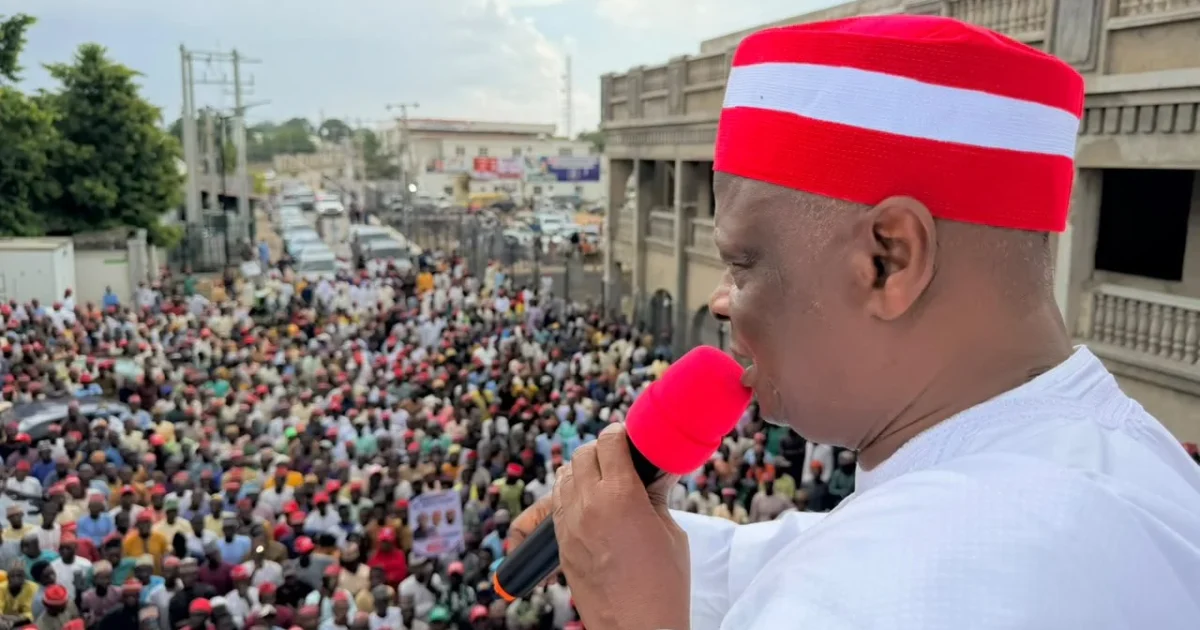 PHOTOS: Kwankwaso receives Kano APC defectors into NDC