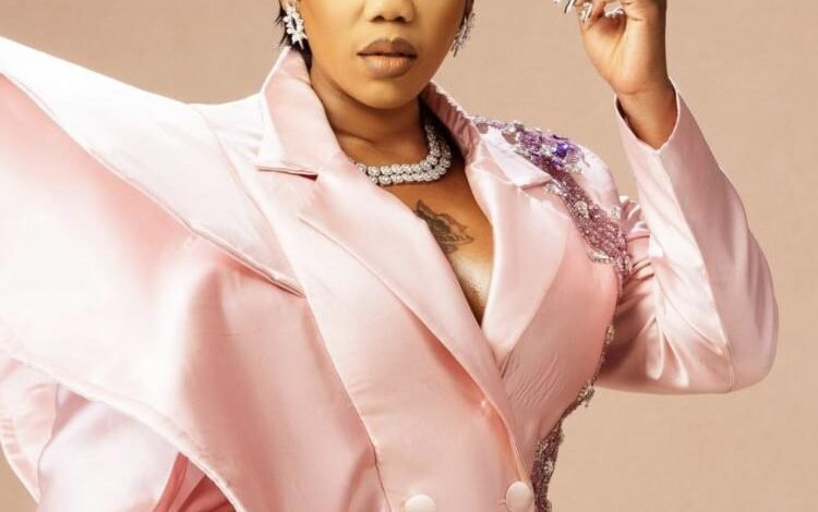 “Where una dey collect the face” — Toyin Lawani questions Lagos women