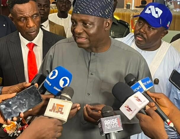 2027: ‘We Must Unite To Reclaim Oyo’ – Yilwatda Tells Aggrieved Aspirants