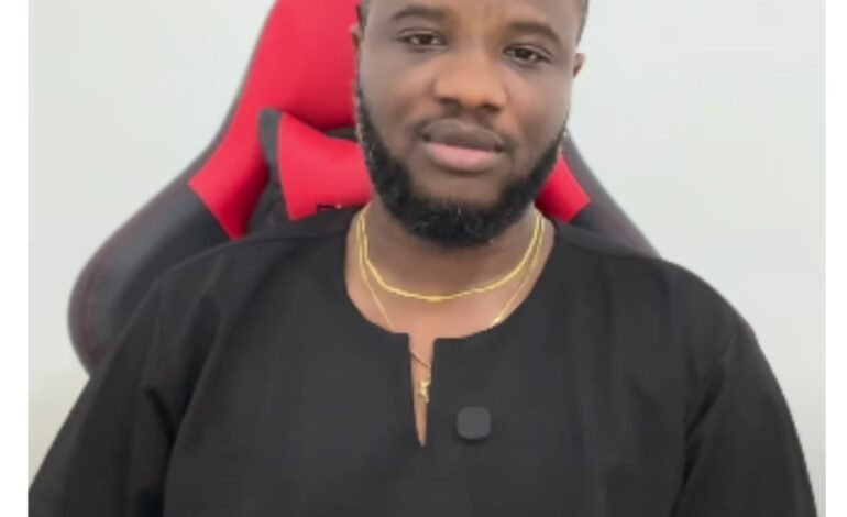 VeryDarkMan: DeeOne attacks IGP Disu over alleged refusal to arrest activist