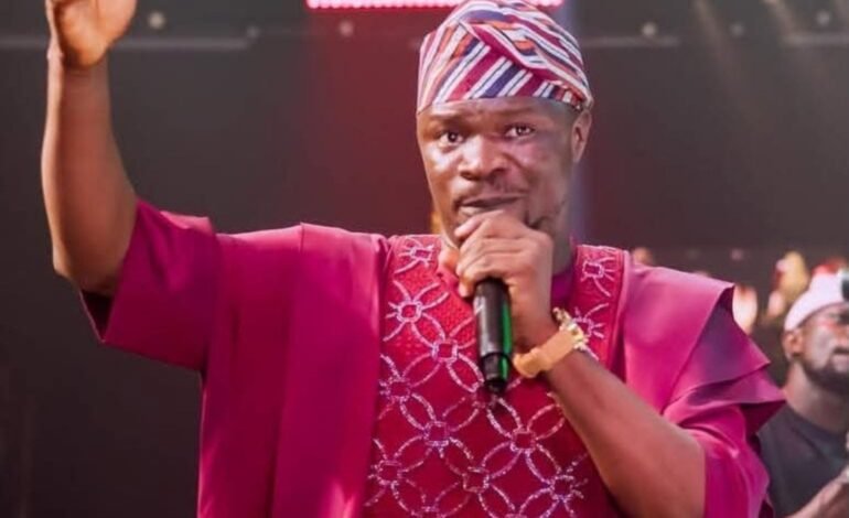 Gospel singer, Toluwanisings is dead